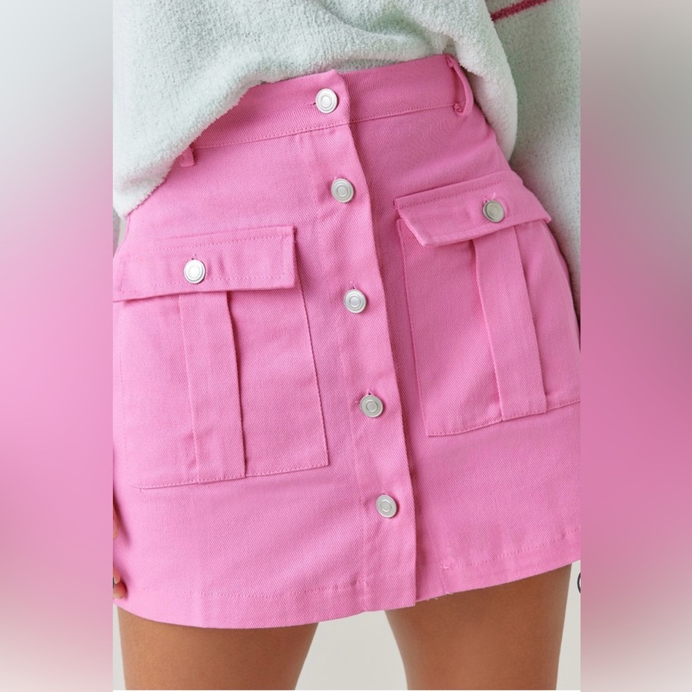 🌷New Francesca’s Margot Cargo Front Button Pink Spring/Summer Skirt🌷 - Picture 4 of 6